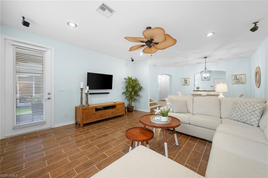 17567 Brickstone LOOP