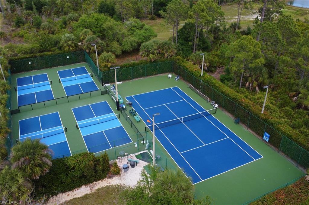 20150 Estero Gardens CIR Unit: 202