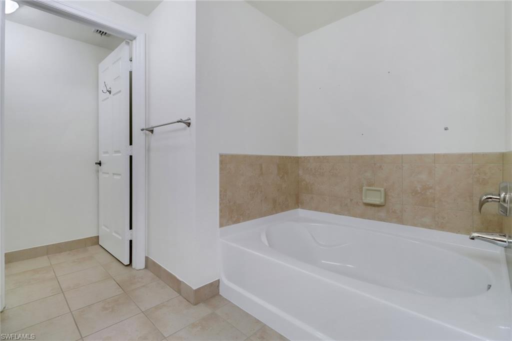 20150 Estero Gardens CIR Unit: 202