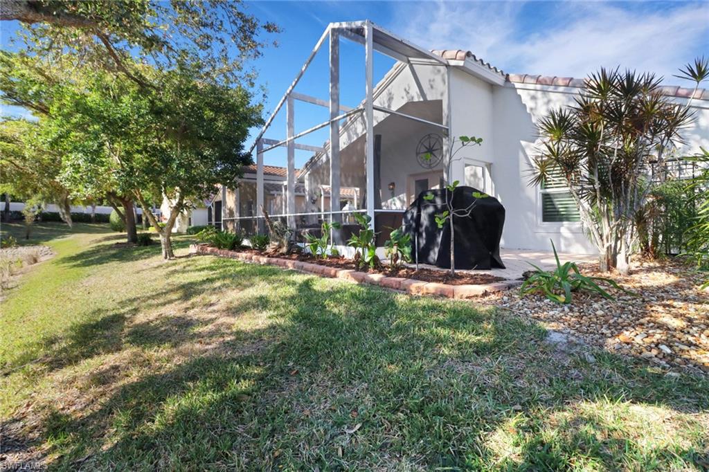 8908 Cascades Isle BLVD