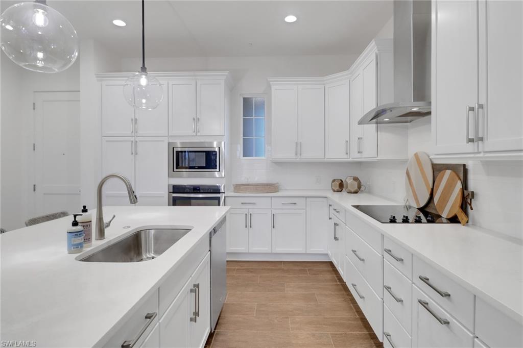 21460 Strada Nuova CIR # B414