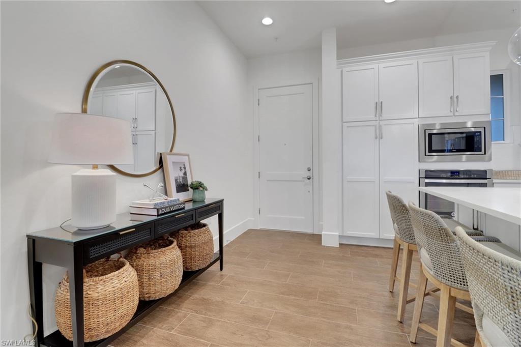 21460 Strada Nuova CIR # B414