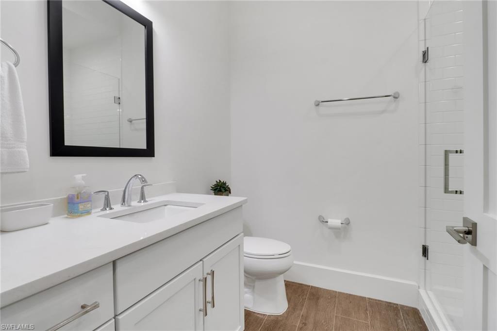 21460 Strada Nuova CIR # B414
