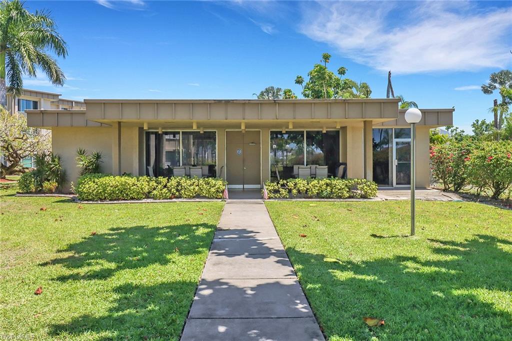 2264 Winkler AVE # 202