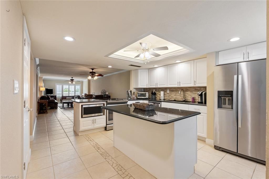 2264 Winkler AVE # 202