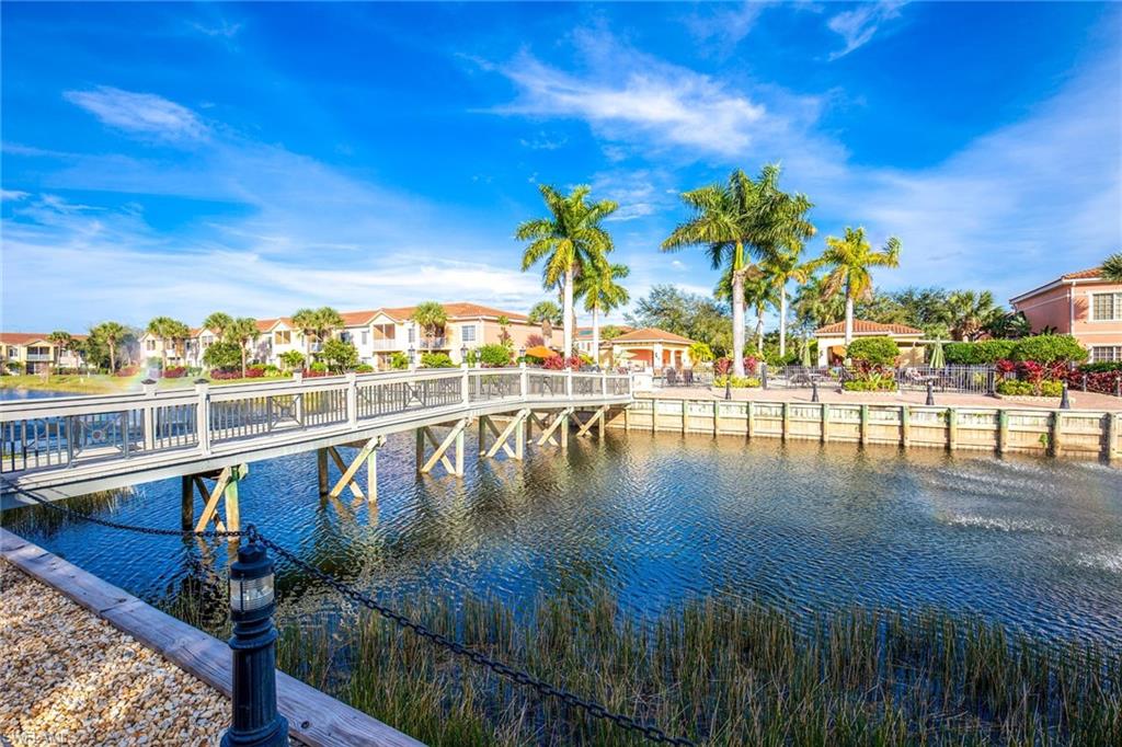 20201 Estero Gardens CIR Unit: 106