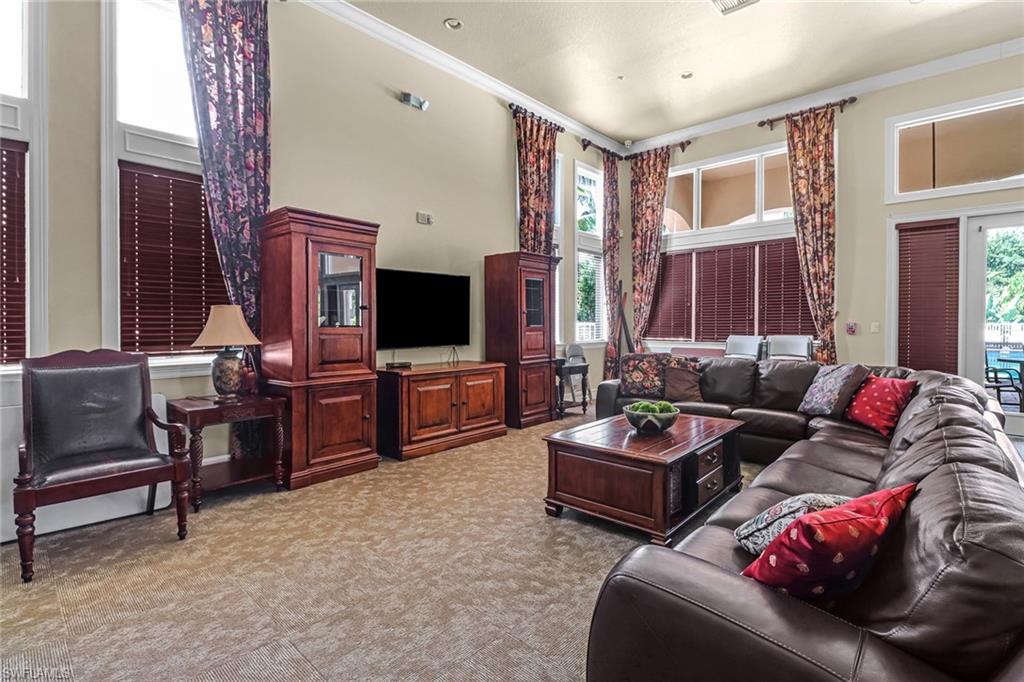 3530 Lansing LOOP # 204