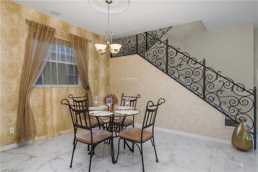 10125 N Golden Elm DR