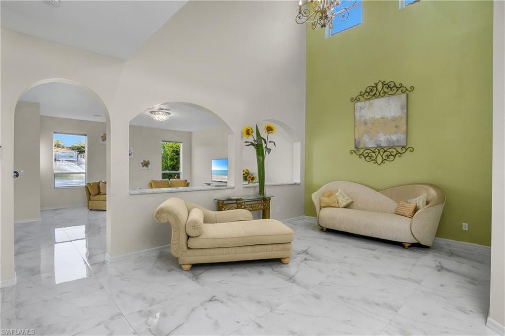 10125 N Golden Elm DR