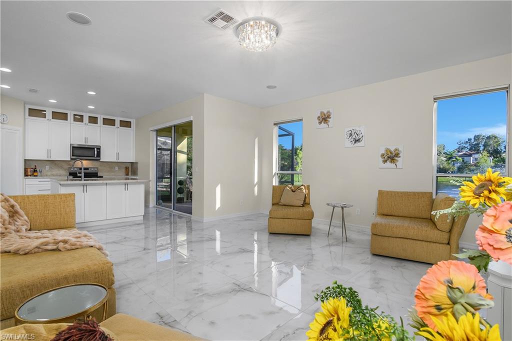 10125 N Golden Elm DR