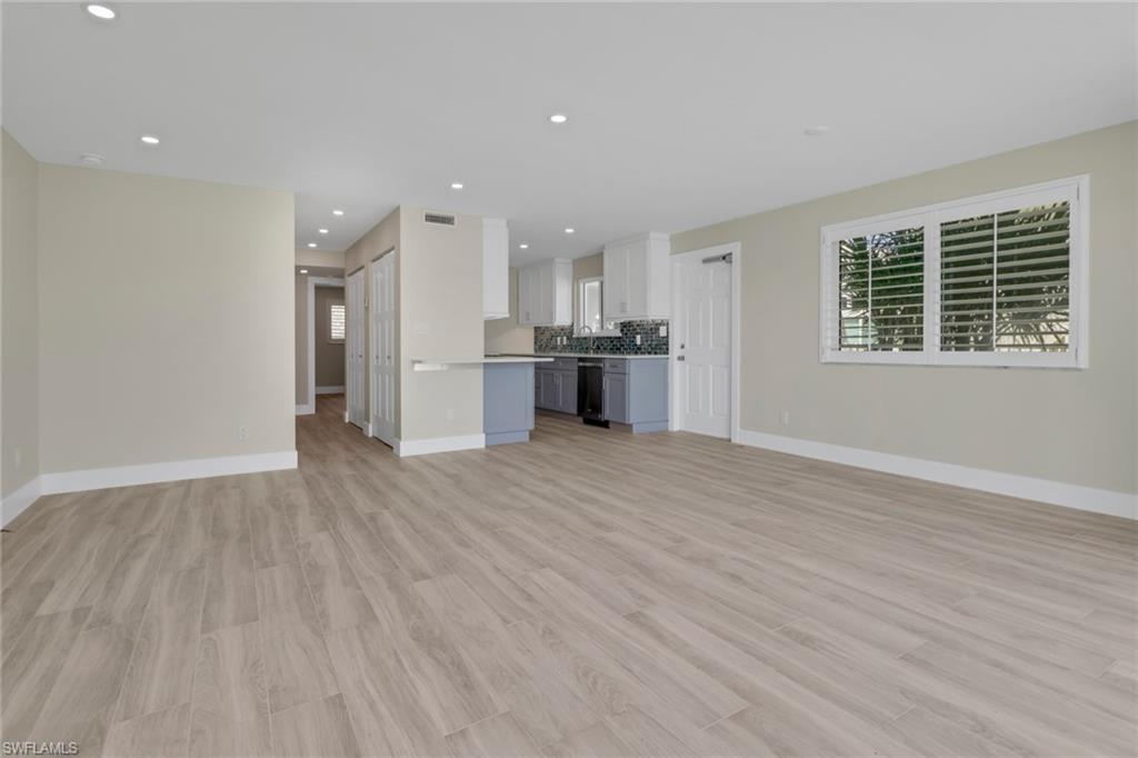 2500 Gulf Shore BLVD N # S10