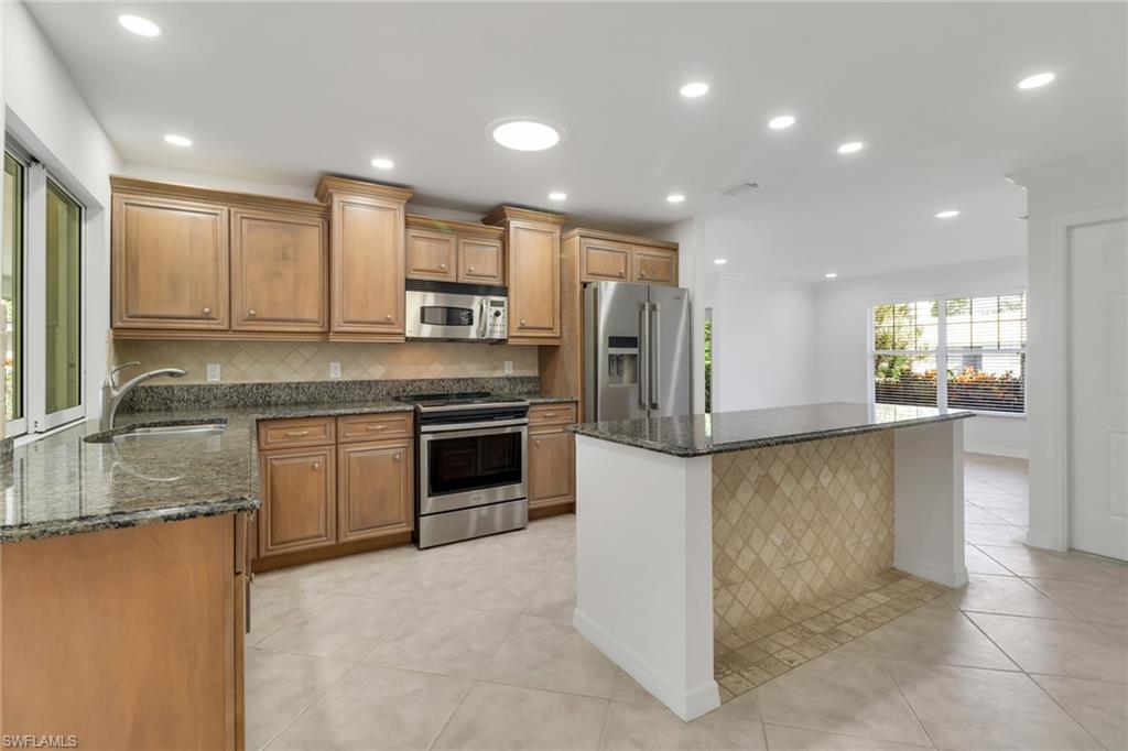 750 Southern Pines DR