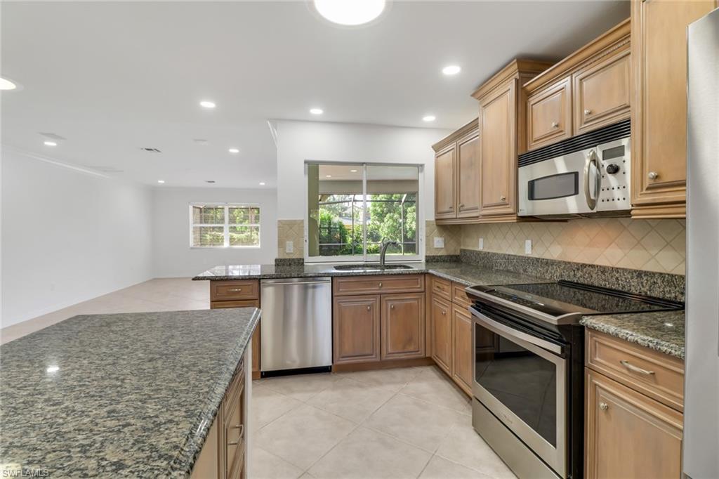 750 Southern Pines DR