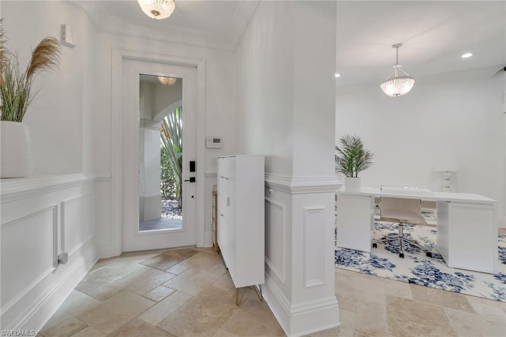 10213 S Silver Palm DR