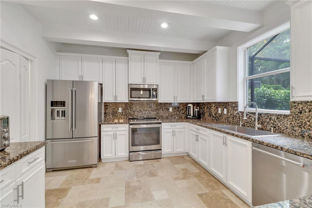 10213 S Silver Palm DR