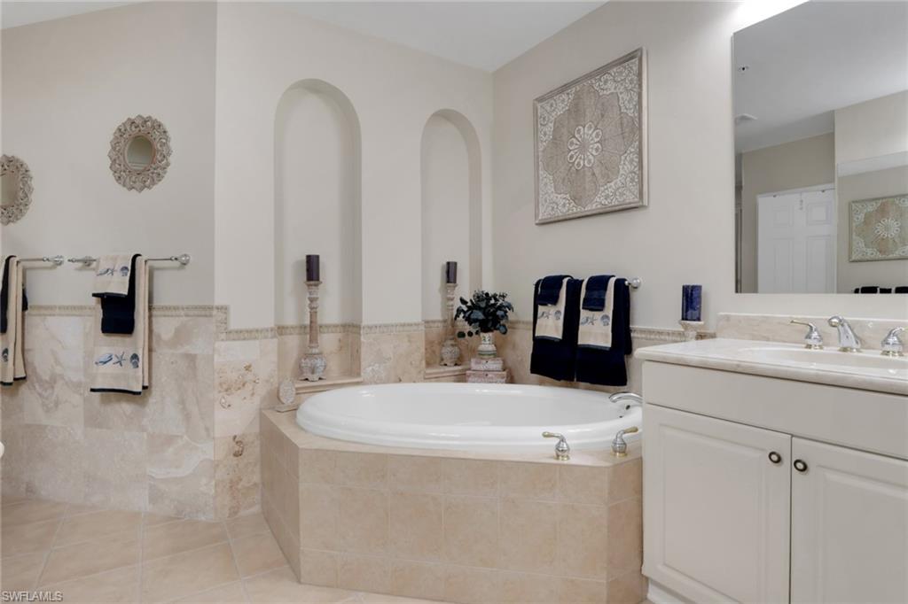 21560 BACCARAT LN # 101