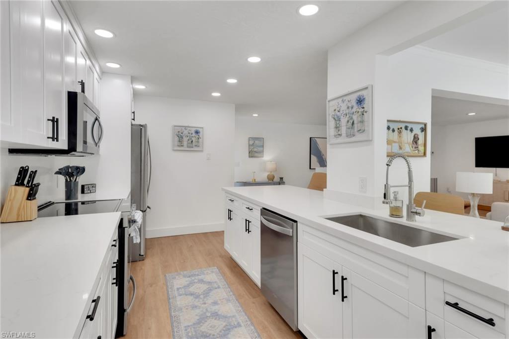 729 Sand Dollar DR, SANIBEL