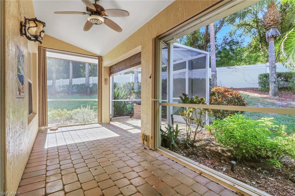 8896 CASCADES ISLE BLVD