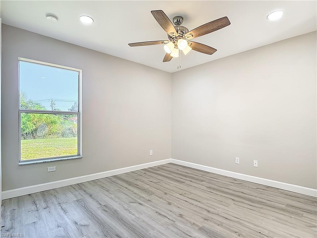 4906 Majorca Palms DR