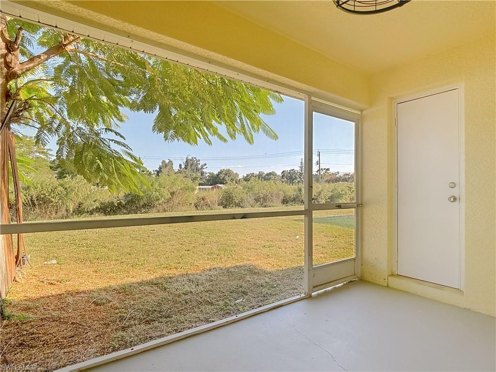 4906 Majorca Palms DR