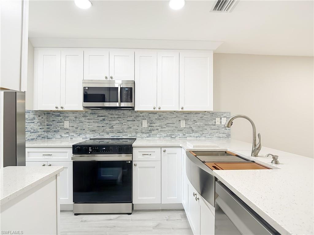 4906 Majorca Palms DR