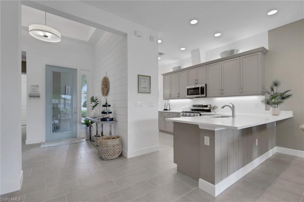 28428 Abruzzo DR