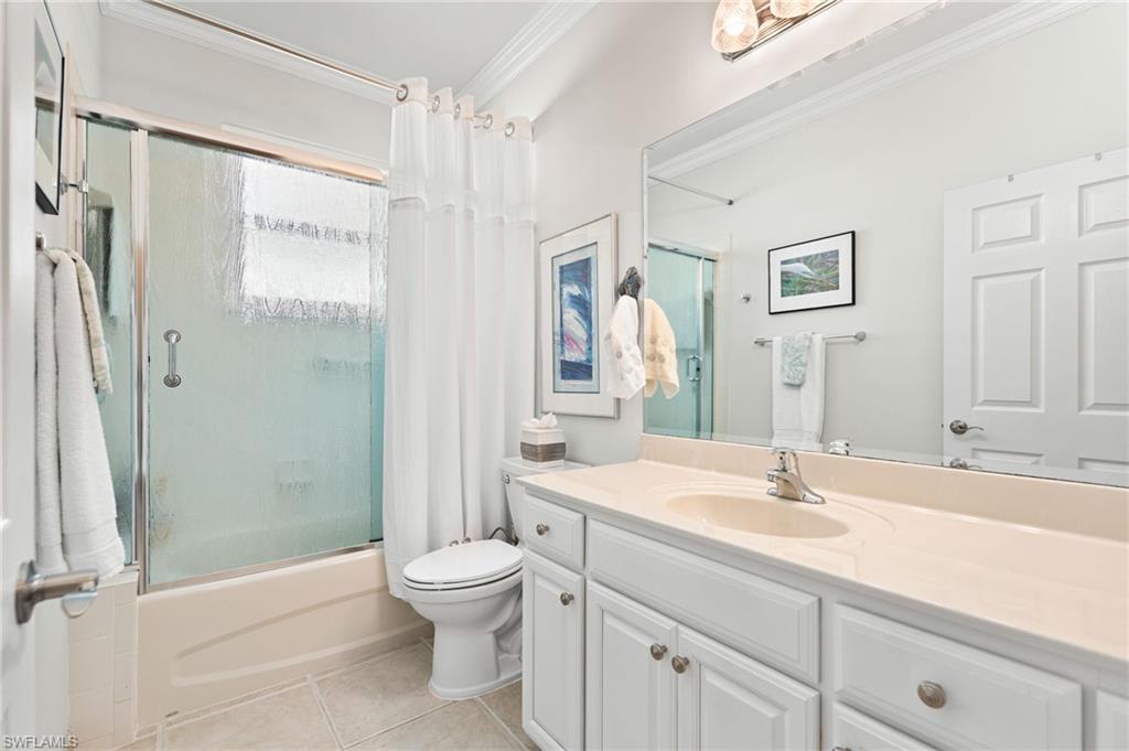 20016 Castlemaine AVE