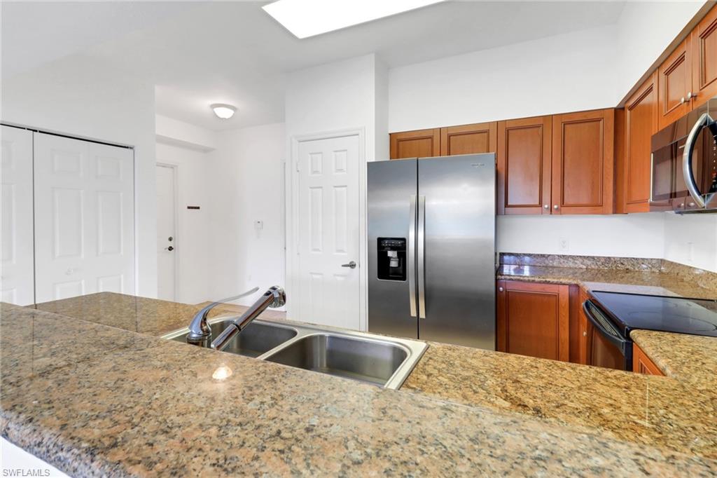 20201 Estero Gardens CIR Unit: 106