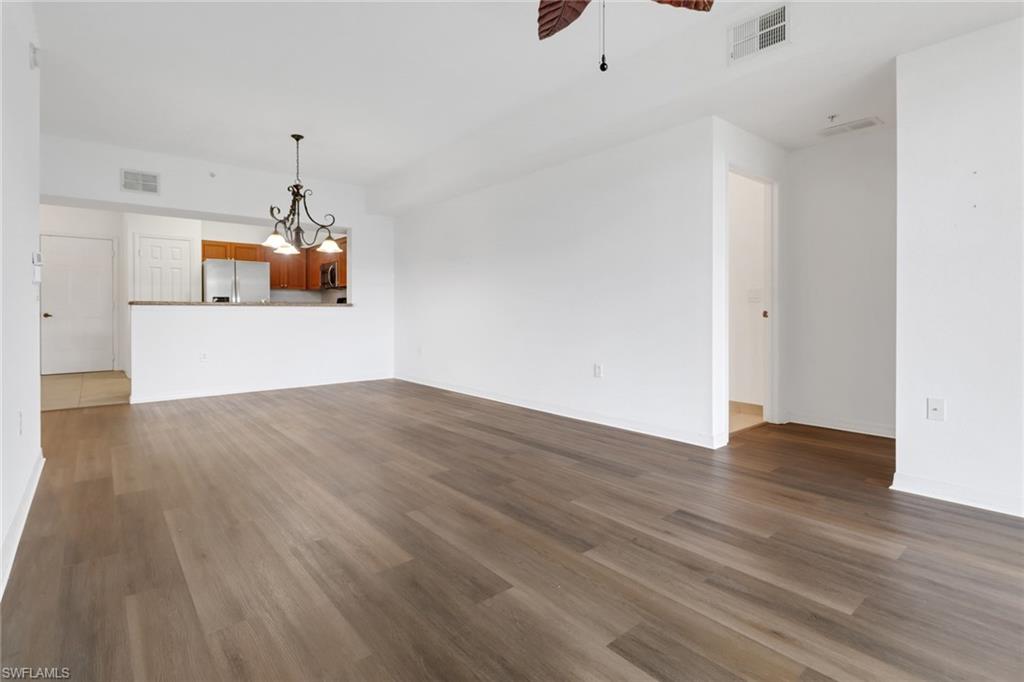 20201 Estero Gardens CIR Unit: 106