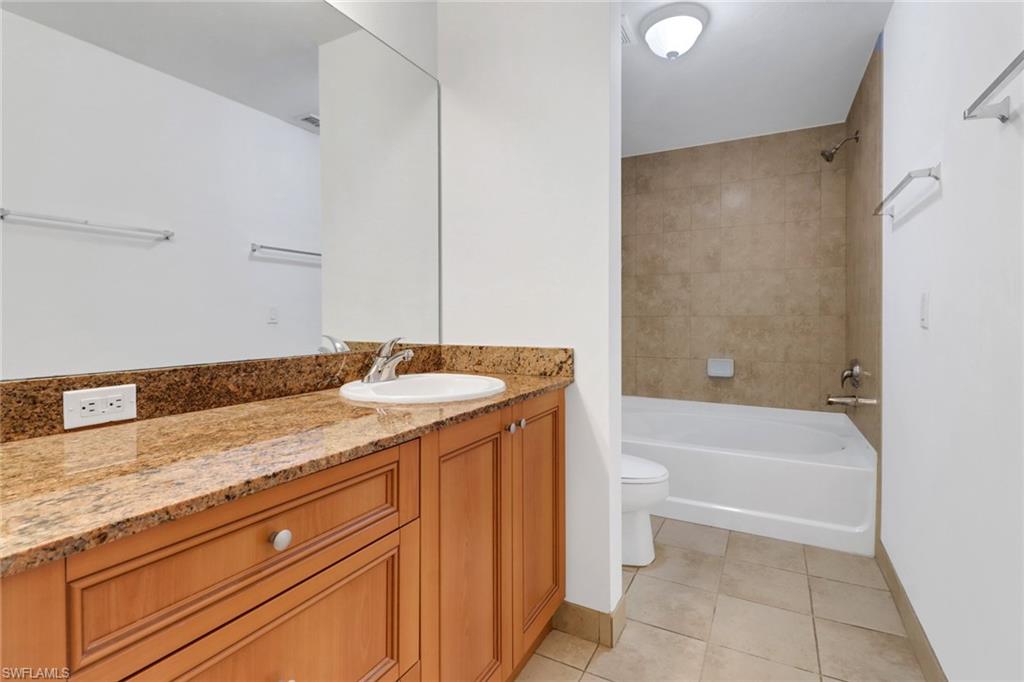 20201 Estero Gardens CIR Unit: 106