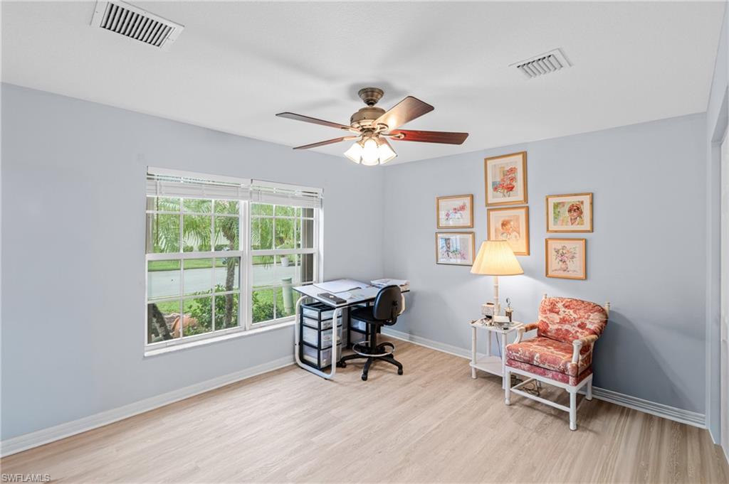 8949 Cascades Isle BLVD