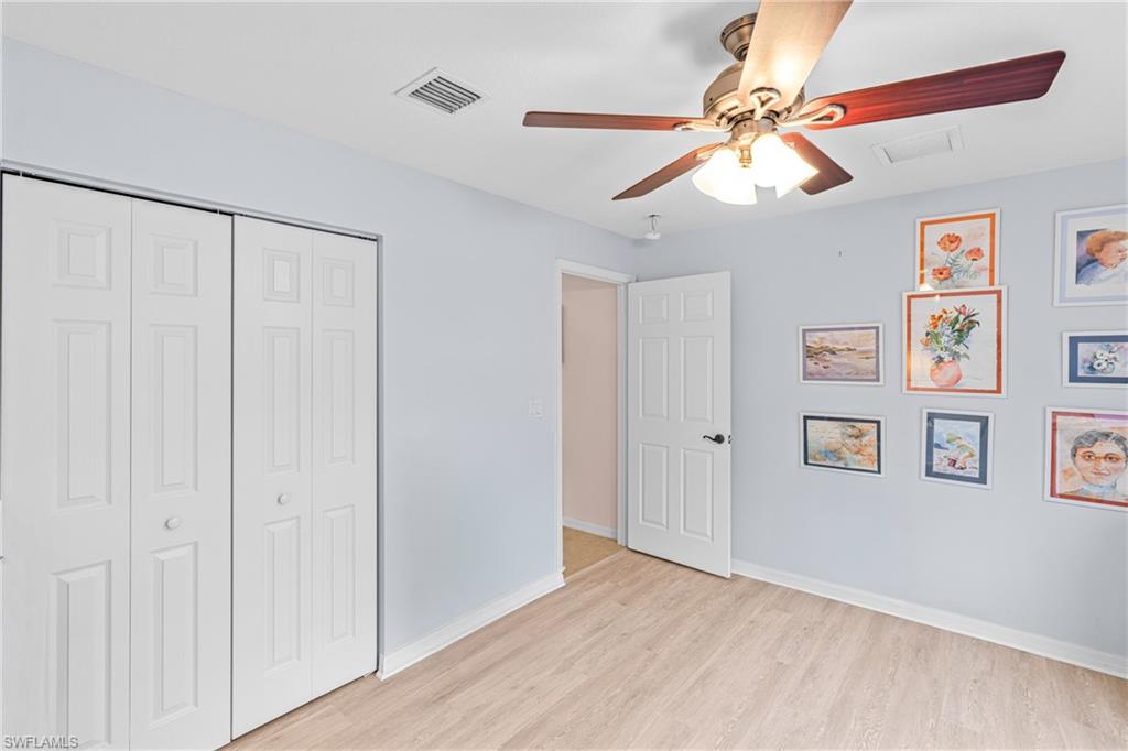 8949 Cascades Isle BLVD