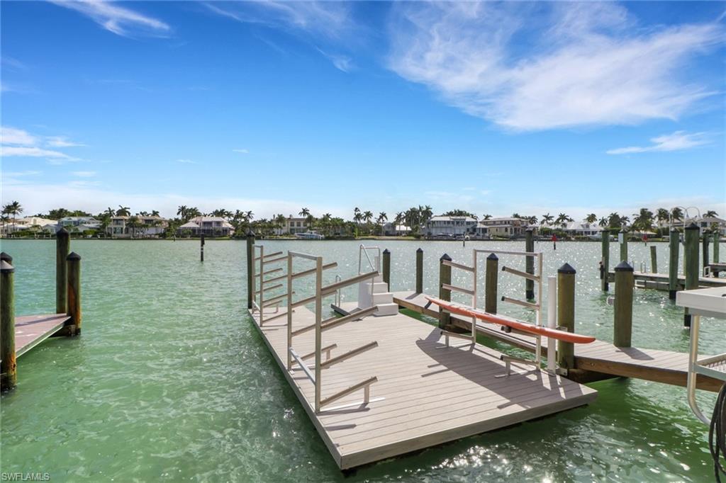 2500 Gulf Shore BLVD N # S10