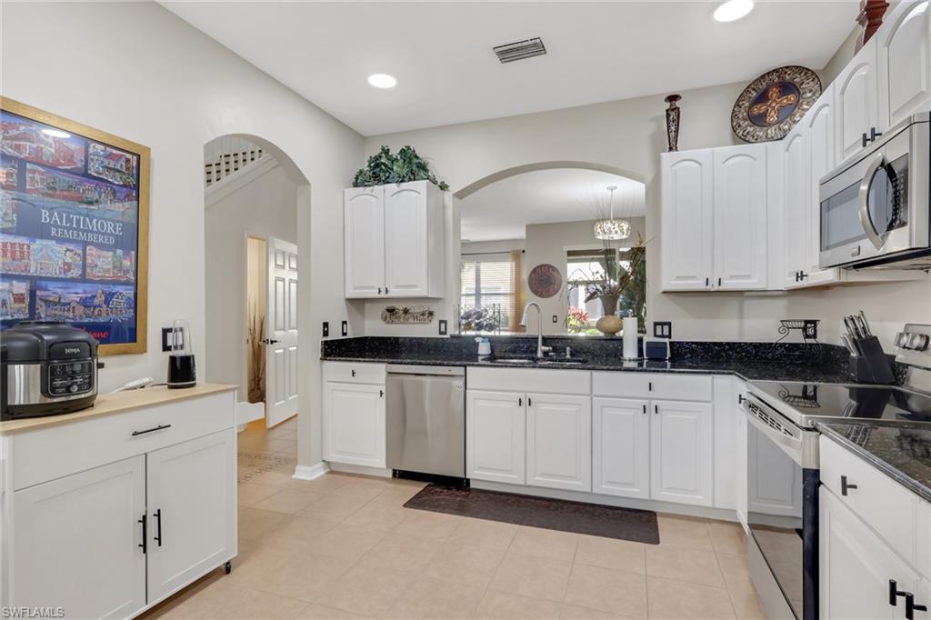 9723 Heatherstone Lake CT # 3