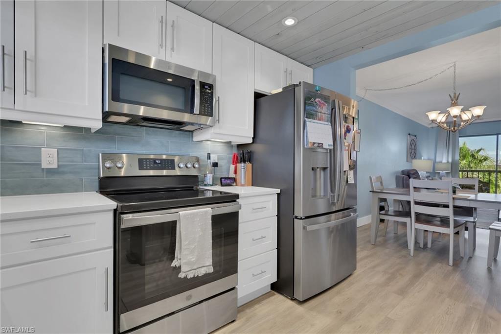 2121 Collier AVE # 508