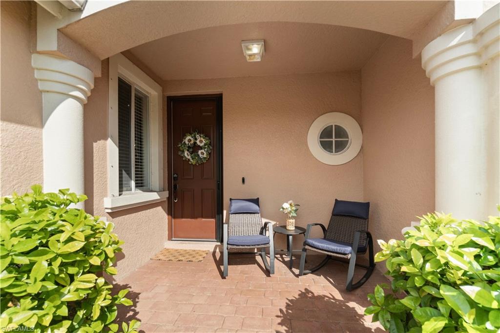 17565 Cherry Ridge LN