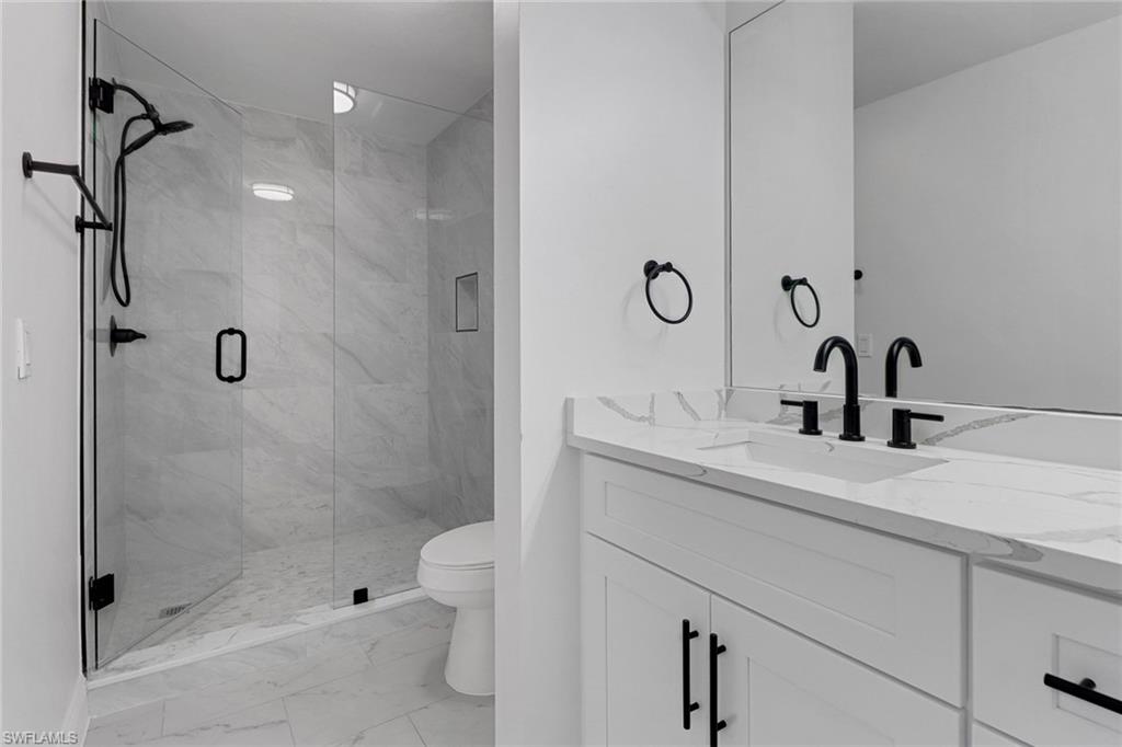 20170 Gardens CIR 107
