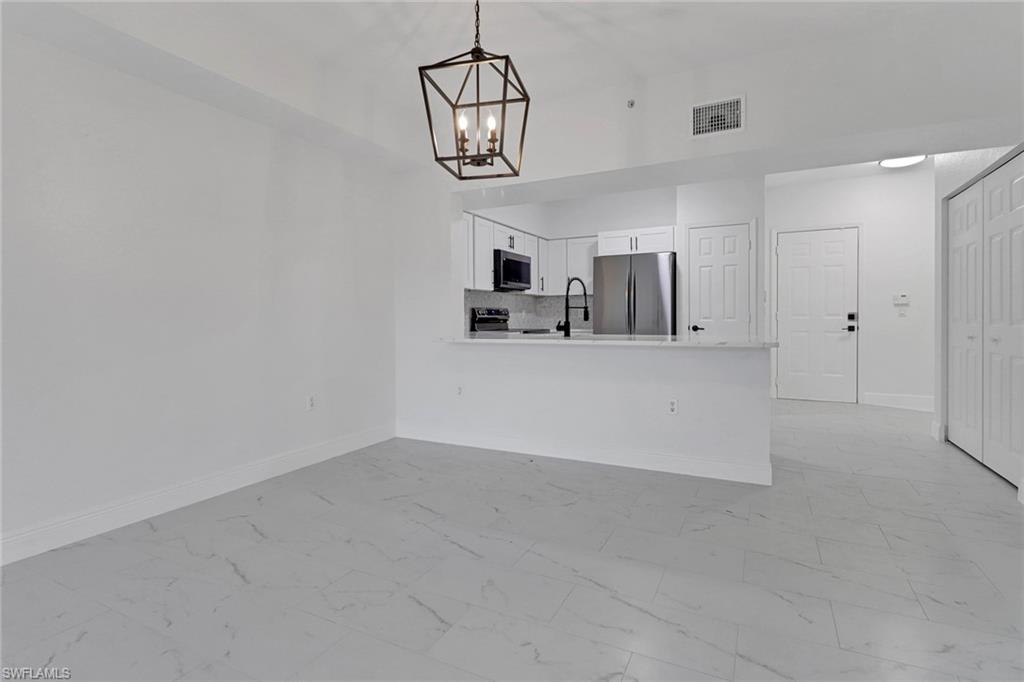 20170 Gardens CIR 107