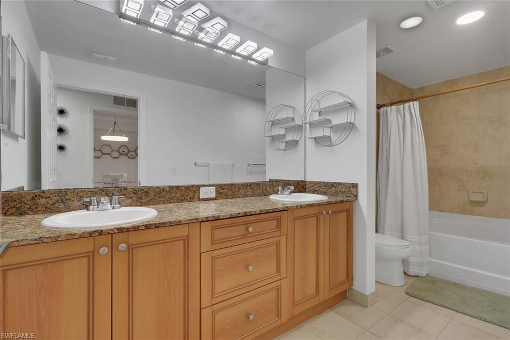 10121 Villagio Palms WAY 102