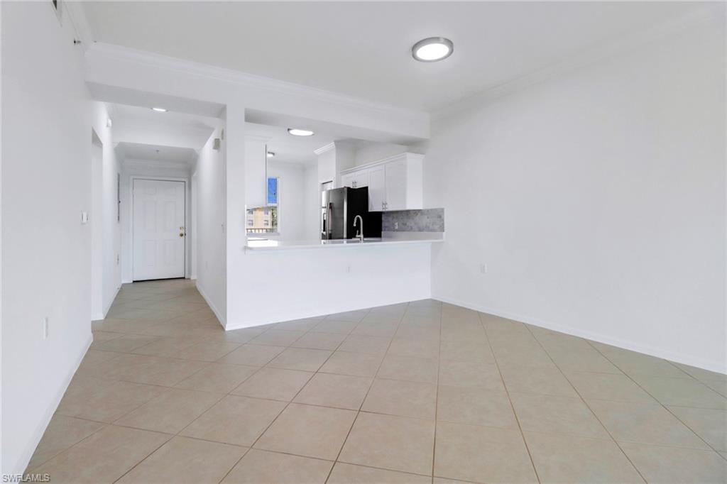 8451 Kingbird LOOP 334