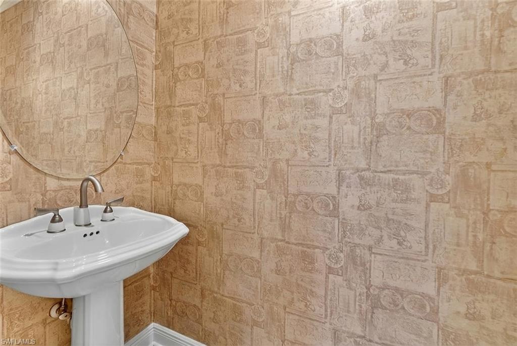 9259 Springview LOOP