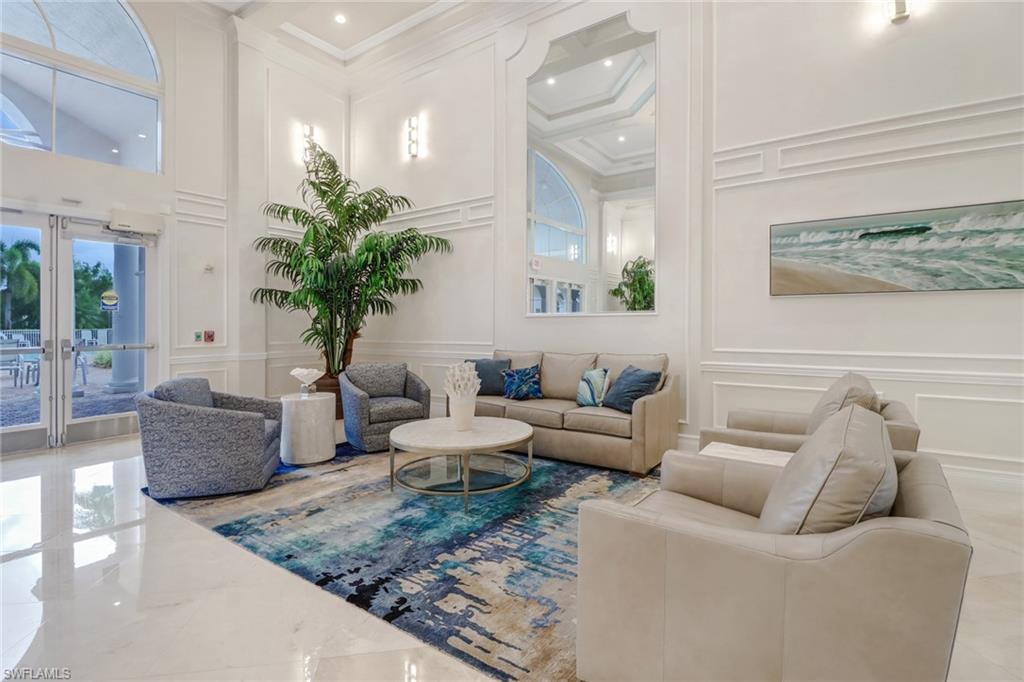 9404 Springview LOOP