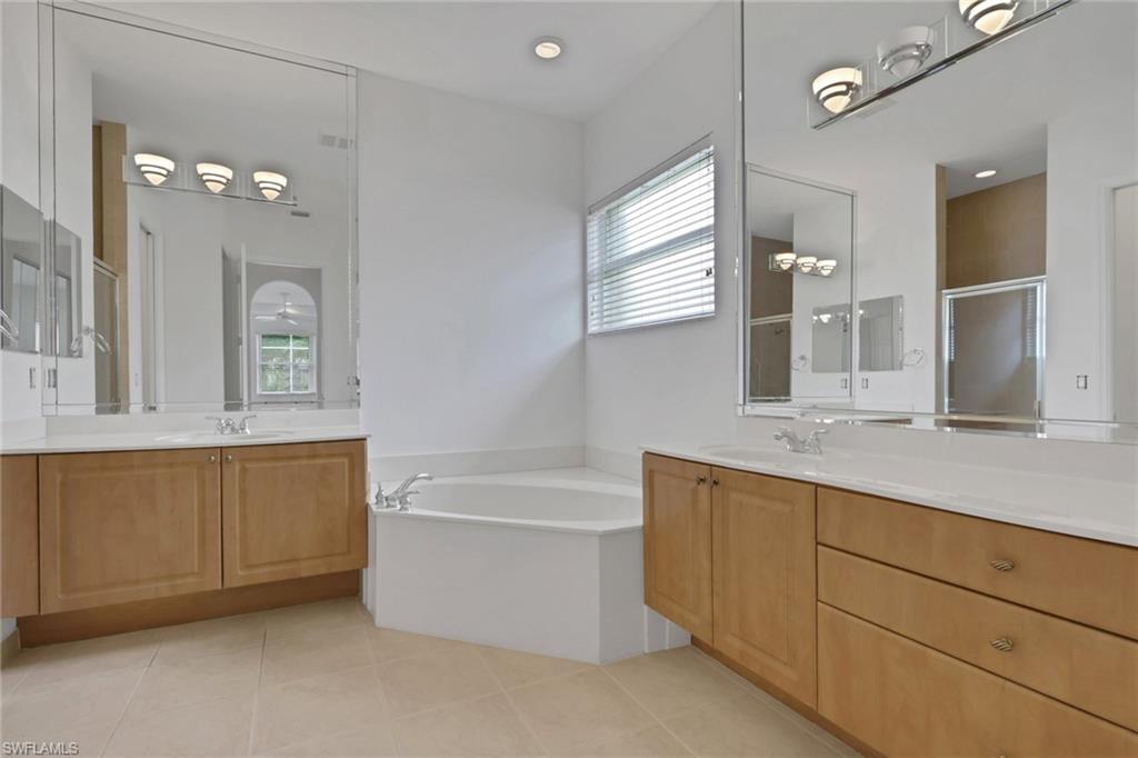 9404 Springview LOOP