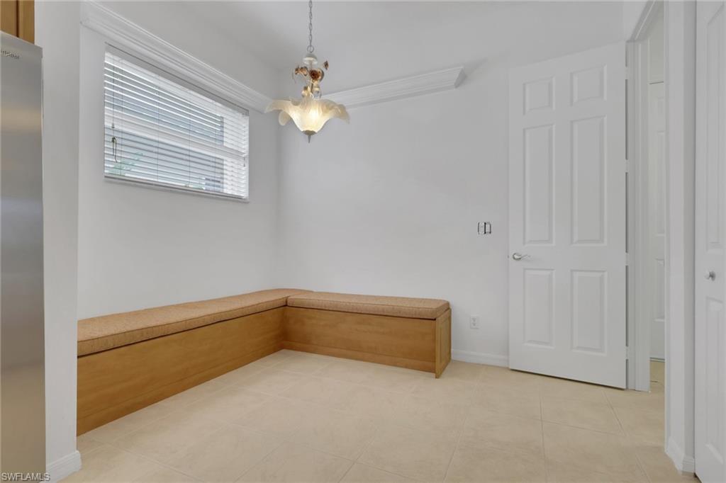 9404 Springview LOOP