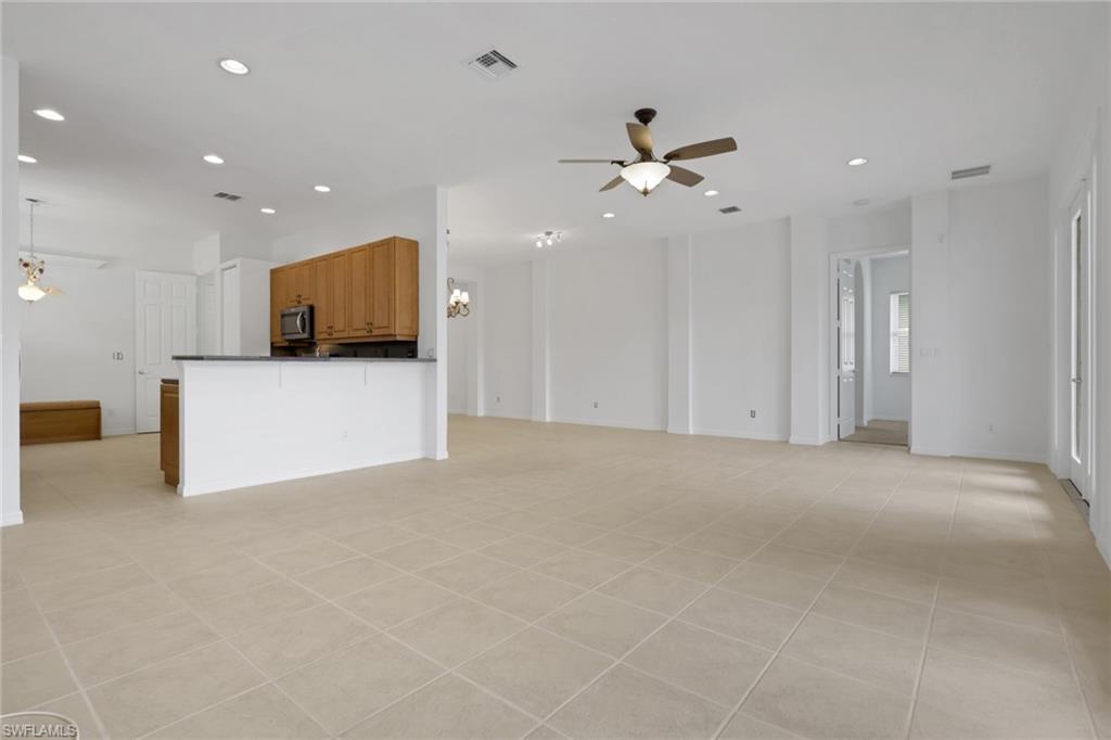 9404 Springview LOOP