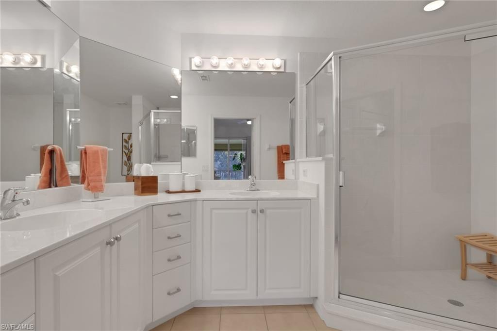 20300 Calice CT 1104