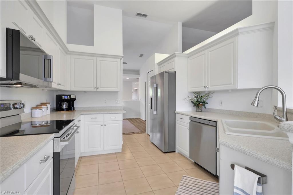 20300 Calice CT 1104