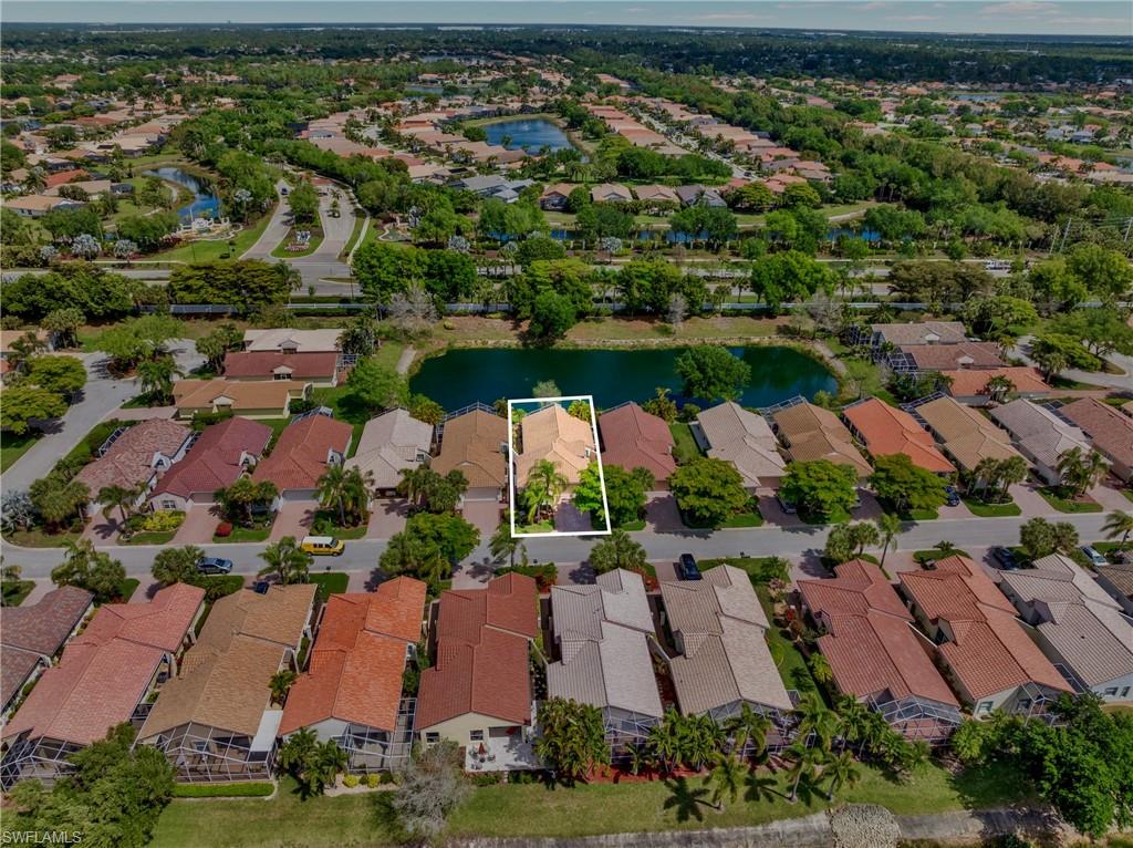 8832 Cascades Isle BLVD