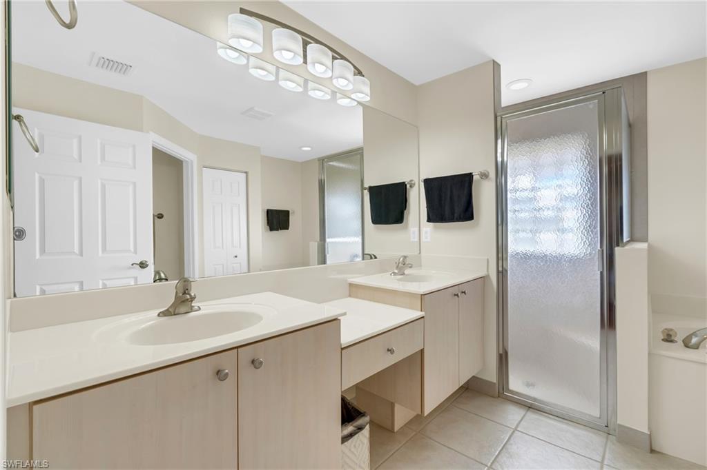 8832 Cascades Isle BLVD