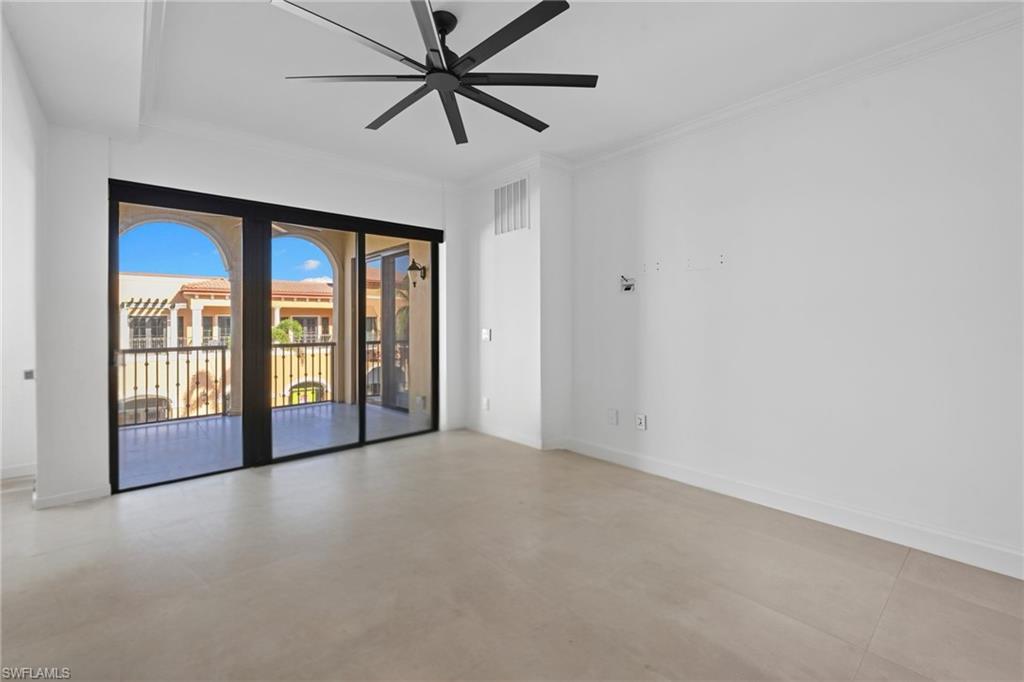 23191 Fashion Dr 8106